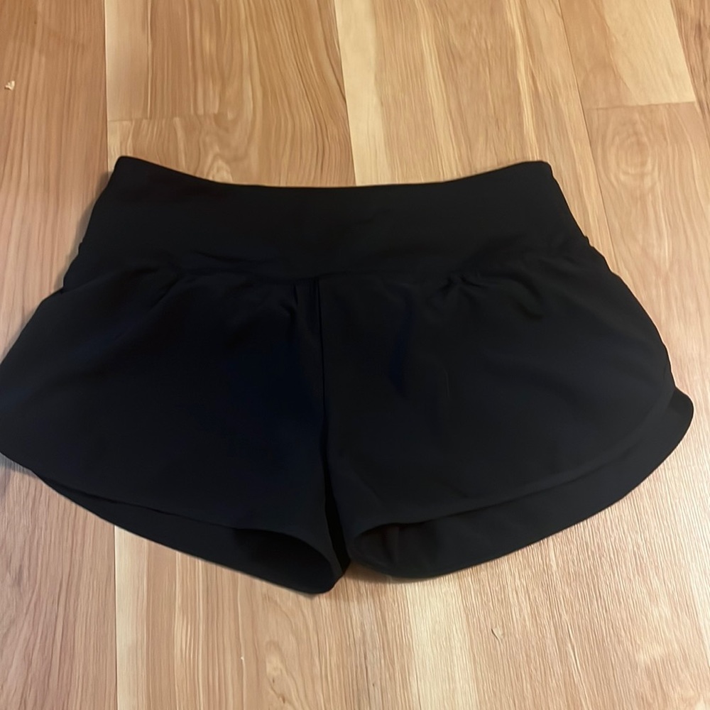 Zyia Trainer Shorts